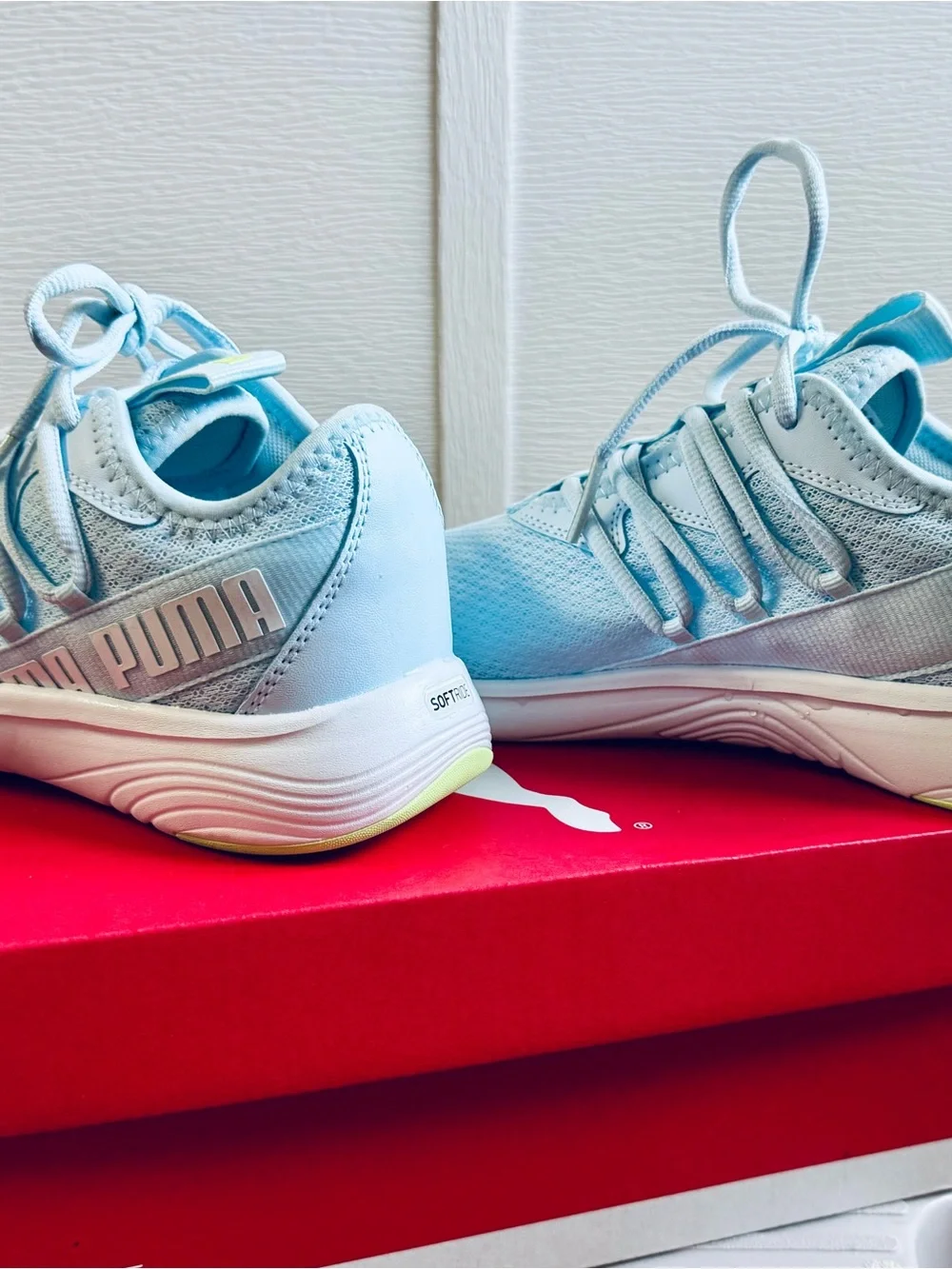 Puma Star Vital, Women’s Light Blue Mesh Sneakers with White Accents